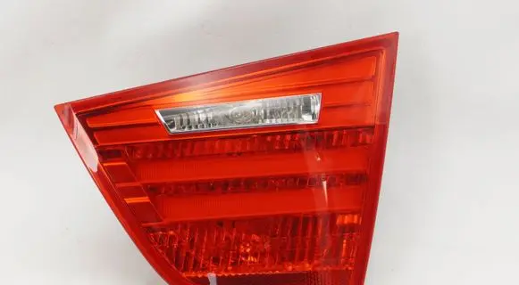BMW 3 E90 E91 Tailgate rear/tail lights 4871740