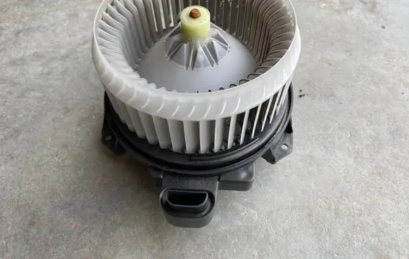 Toyota Auris E180 Heater fan/blower