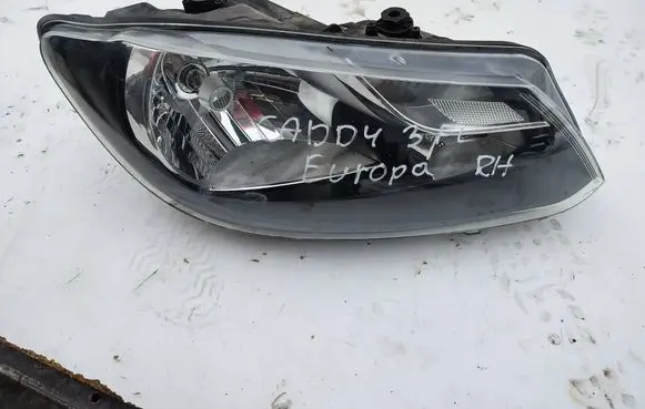 Volkswagen Caddy Headlight/headlamp 