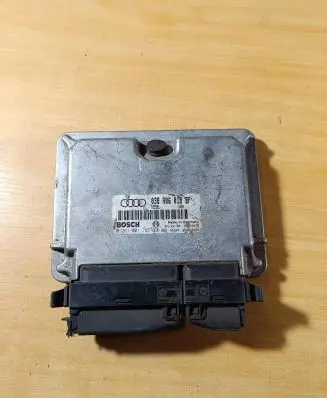Audi A4 S4 B5 8D Engine control unit/module 038906018BF 0281001765 A3478