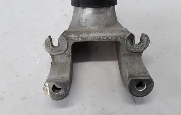 Volvo XC60 Front shock absorber mounting bracket 31476555