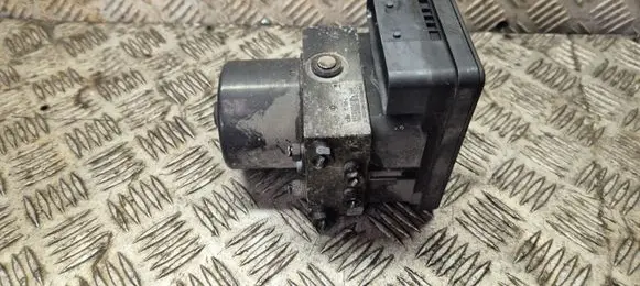 Volvo V50 ABS Pump 30793903