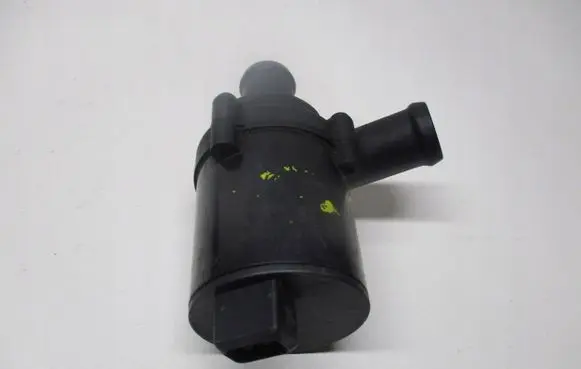 BMW 5 E60 E61 Electric auxiliary coolant/water pump 6930550