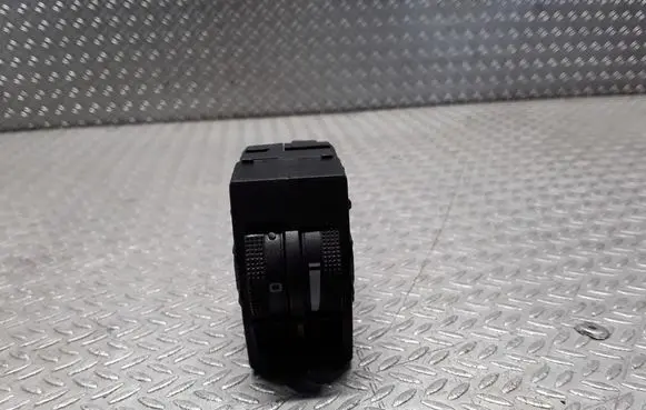 Audi A3 S3 8L Headlight level height control switch 8L0919094A