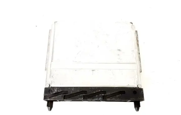 Volvo V70 Engine control unit/module 30637733