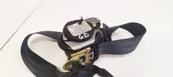 Audi A8 S8 D3 4E Rear seatbelt 000026H