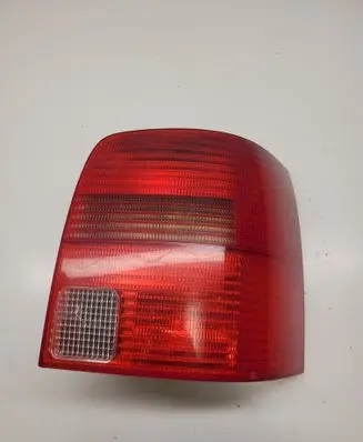 Volkswagen PASSAT B5 Rear/tail lights 3B9945112F