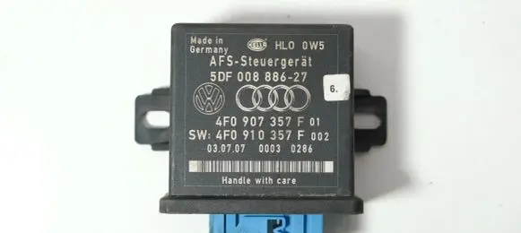 Audi A8 S8 D3 4E Light module LCM 4F0907357F 4F0910357F 5DF00888627