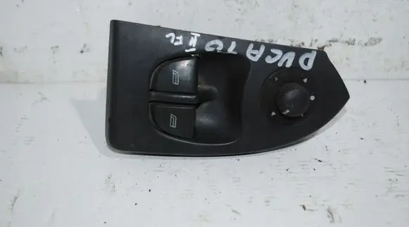 Fiat Ducato Tailgate/trunk/boot open switch 
