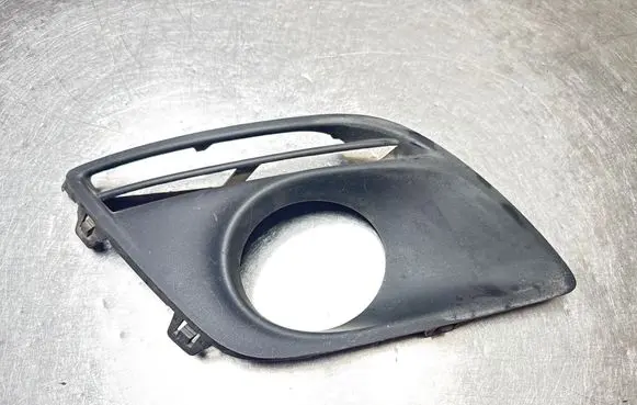 Volvo XC60 Front fog light trim/grill 30763418 30763416