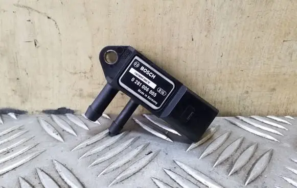 Audi A5 Sportback 8TA Exhaust gas pressure sensor 0281006005