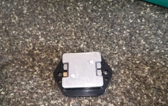 Mitsubishi Lancer Heater blower motor/fan resistor 830058704