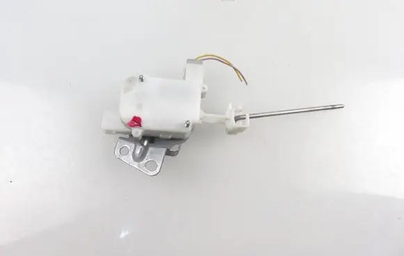 Honda CR-Z Fuel tank cap lock 