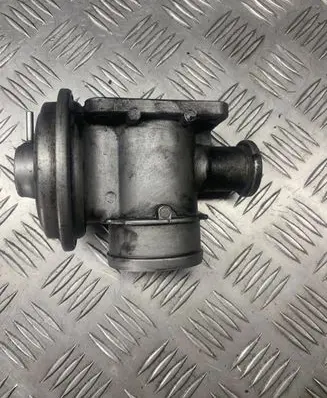 BMW 3 E46 EGR valve 2252302