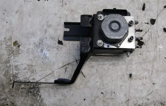 Nissan Micra K14 ABS Pump 47660-5FA0A