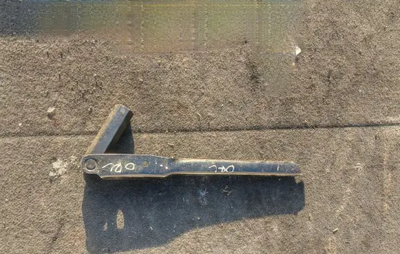 Chevrolet Orlando Wheel nut wrench 
