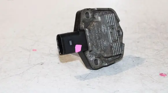 Volkswagen PASSAT B6 Oil level sensor 6PR008079