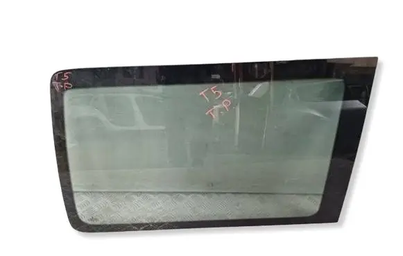 Mercedes-Benz C W205 Rear side window 7H1845332M