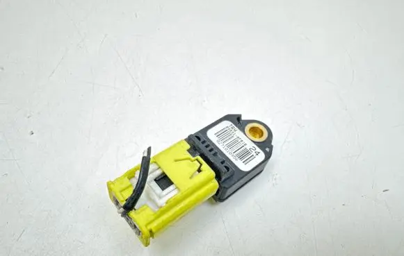 Toyota Verso Airbag deployment crash/impact sensor 898310F010 0271010956