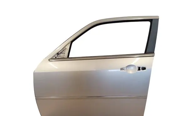Chrysler 300 - 300C Front door
