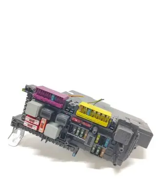 Mercedes-Benz E W212 Fuse module 5DK00962056 2129003702 2125452832
