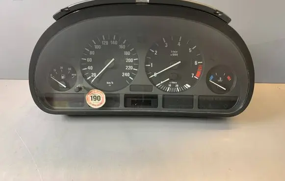 BMW 5 E39 Speedometer (instrument cluster) 8375900 110008735005 62118375900