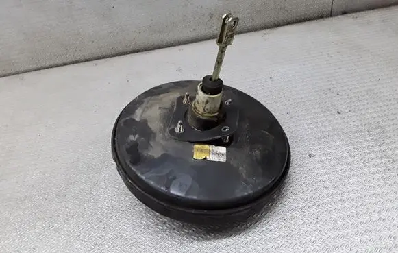 Renault Master II Brake booster 7700308123J