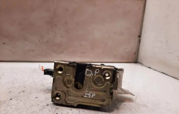 Renault Espace III Front door lock