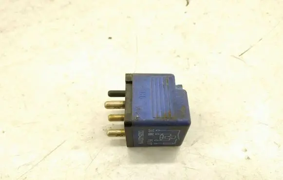 Mercedes-Benz SL R129 Cruise control relay A0025420119 0025420119