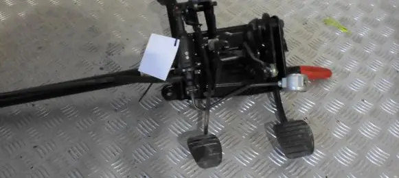 Renault Trafic II (X83) Pedal assembly 8200513301