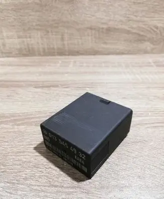 Mercedes-Benz C W202 Other relay 0135454932 05999662