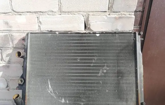 Renault Scenic I Coolant radiator 7700425842 8610025 RM1122