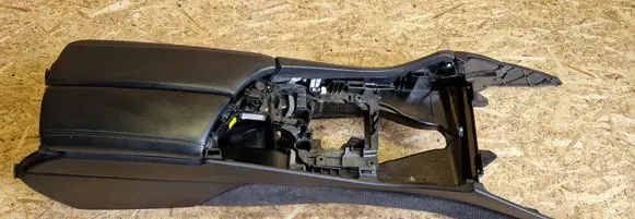 BMW 5 F10 F11 Center console 9216890 1999257 550228103006380
