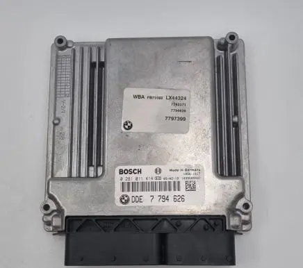 BMW X5 E53 Engine control unit/module 7794626 13617794626 0281011414