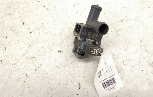 Mercedes-Benz CLA C117 X117 W117 Other engine bay part A2465000040 2455000040