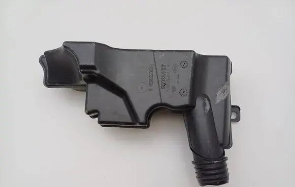 Renault Modus Intake resonator 8200323523