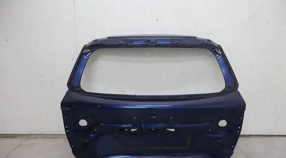 Toyota Avensis T270 Tailgate/trunk/boot lid