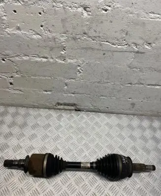 Nissan Navara D23 Front driveshaft 391005JU04