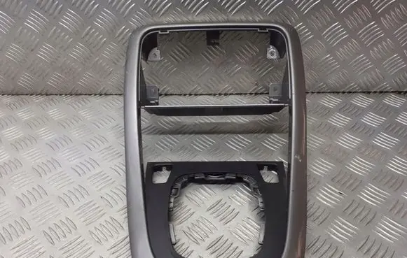 Fiat Croma Radio/GPS head unit trim 735373402