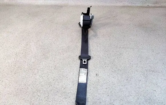 Subaru Forester SJ Rear seatbelt