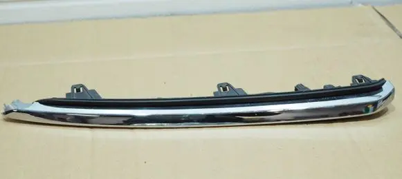 Mazda 6 Front grill GSH750101