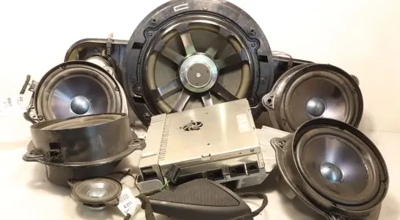 Mercedes-Benz CLS C219 Audio system kit A2198200202