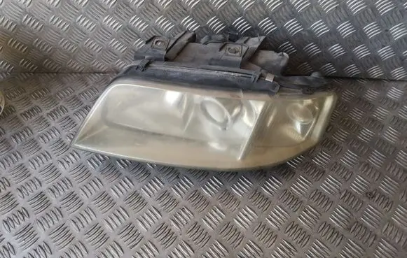 Audi A6 S6 C5 4B Headlight/headlamp 14846500 148465 14846700