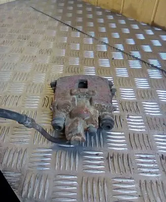 Chrysler 300M Rear brake caliper