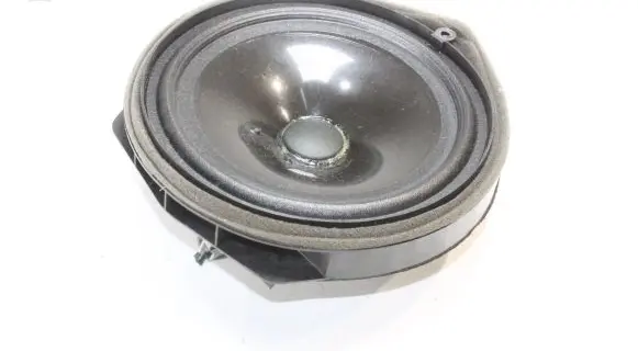 Honda CR-V Front door speaker