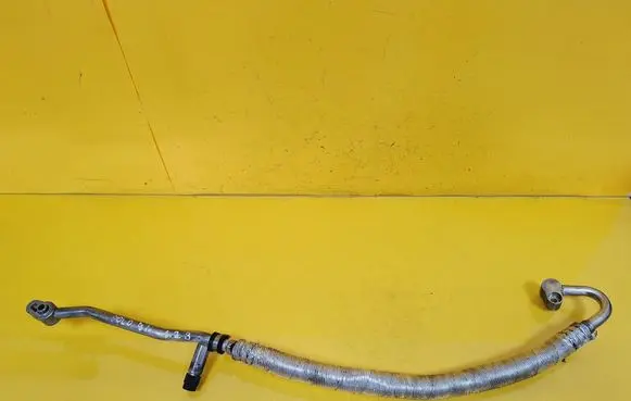 Volkswagen Polo IV 9N3 Air conditioning (A/C) pipe/hose 