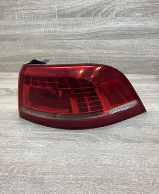 Volkswagen PASSAT B7 Rear/tail lights 3AF945310