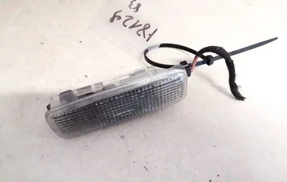 Audi A6 S6 C6 4F Other interior light 4d0947105a