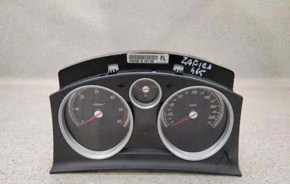 Opel Zafira B Speedometer (instrument cluster) 13267520