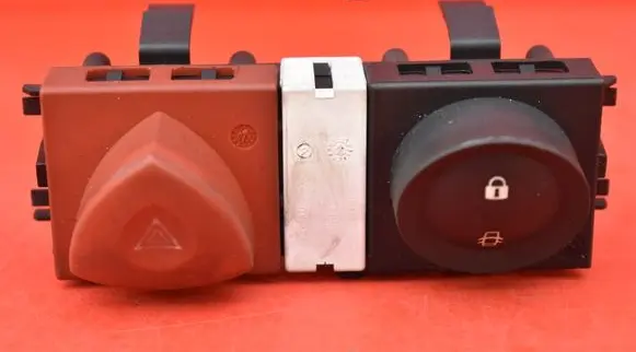 Renault Megane II Hazard light switch 88040001